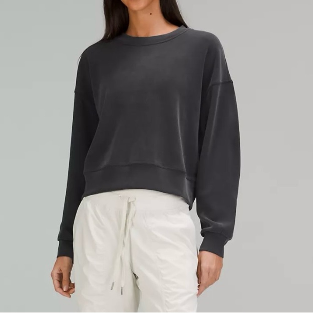 Lululemon Softstreme Perfectly Oversized Cropped Crew Black (First Release) sz 8